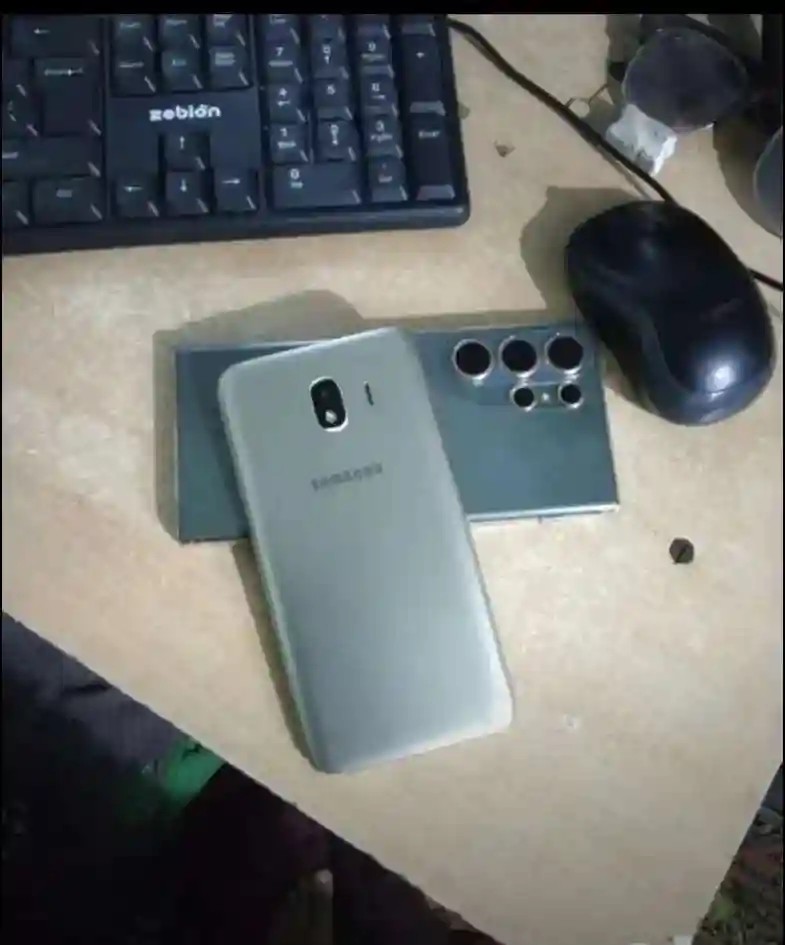 Samsung I9500 Galaxy S4