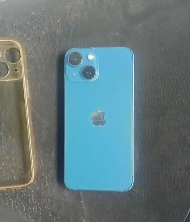 Apple iPhone 13 mini