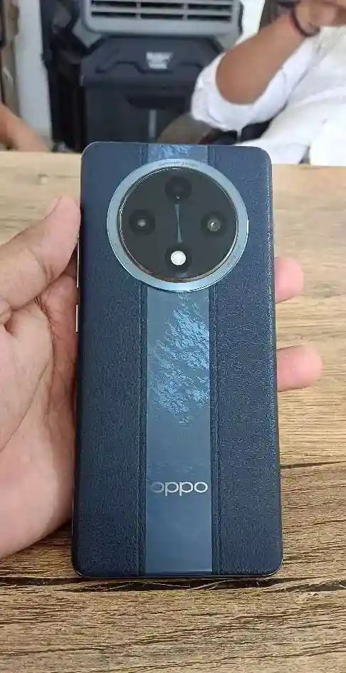 Oppo F27 Pro