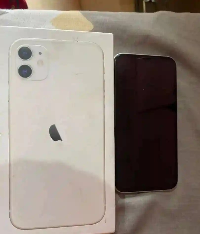 Apple iPhone 11