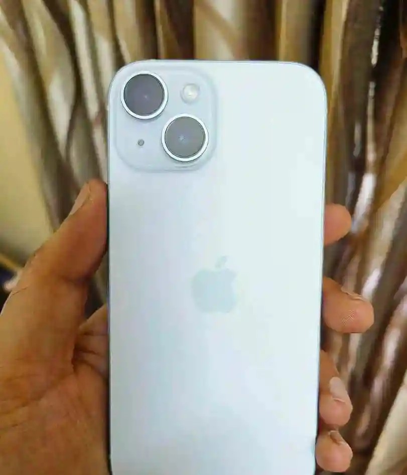 Apple iPhone 15