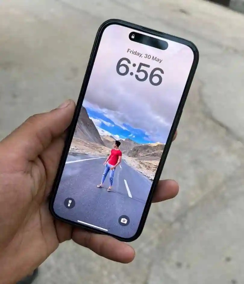 Apple iPhone 15