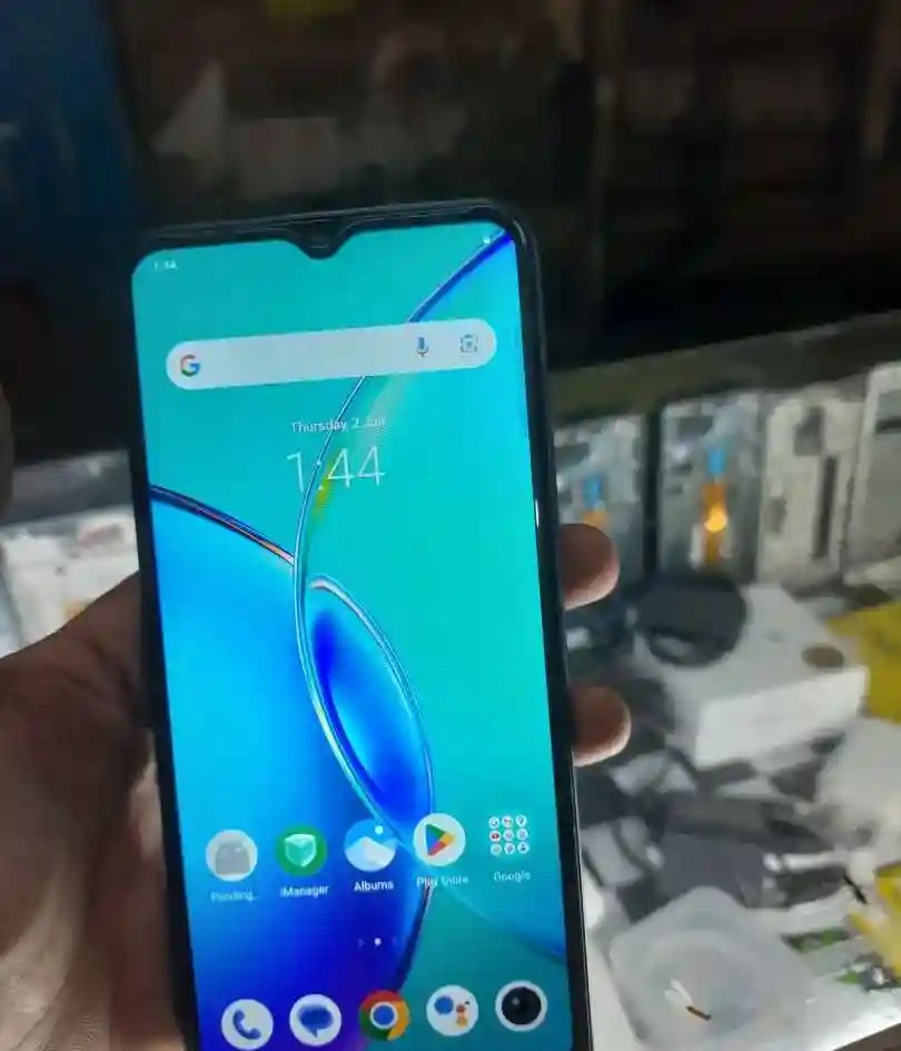 vivo Y56