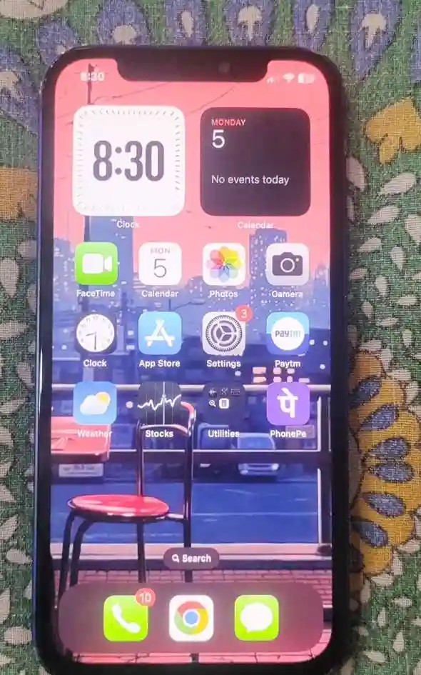 Apple iPhone 12