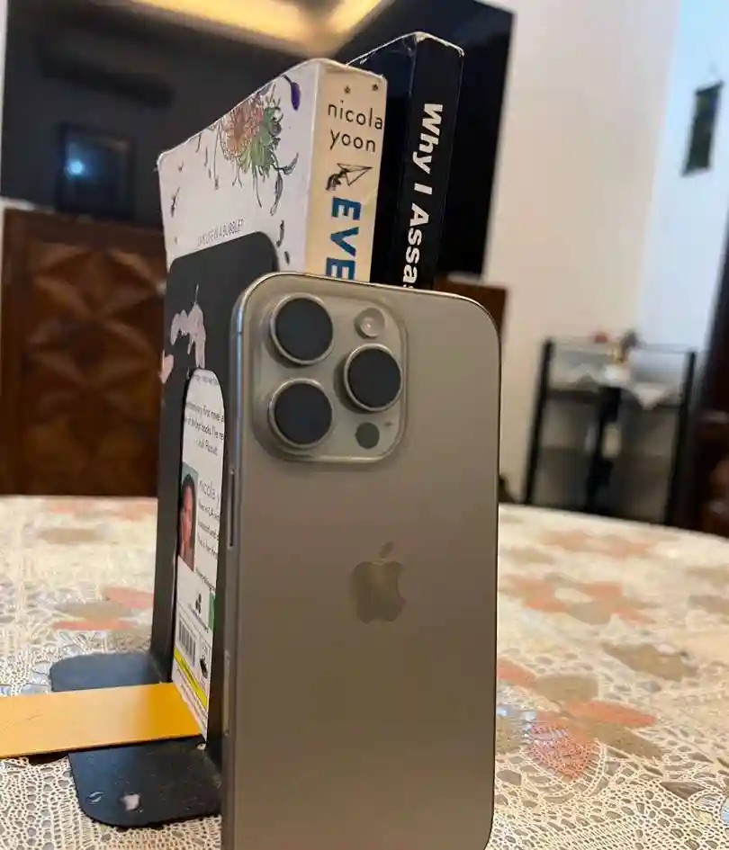 Apple iPhone 16 Pro
