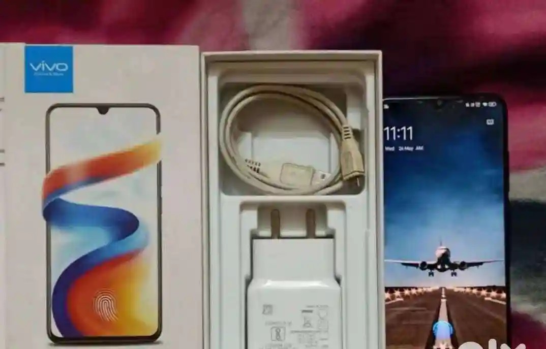 vivo V11 (V11 Pro)