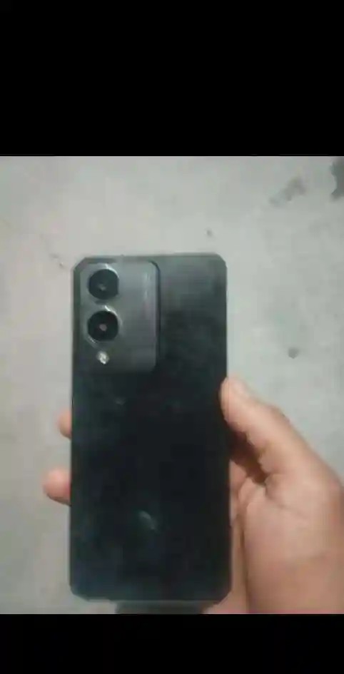 vivo Y17s