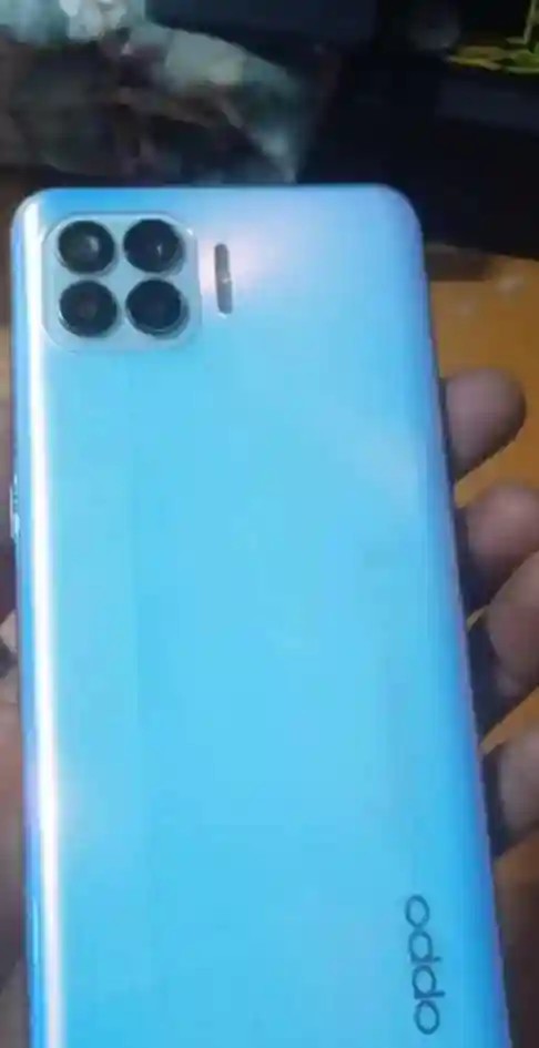 Oppo F17 Pro