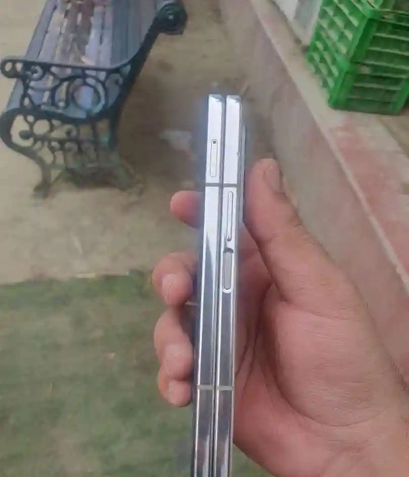 Samsung Galaxy Z Fold4