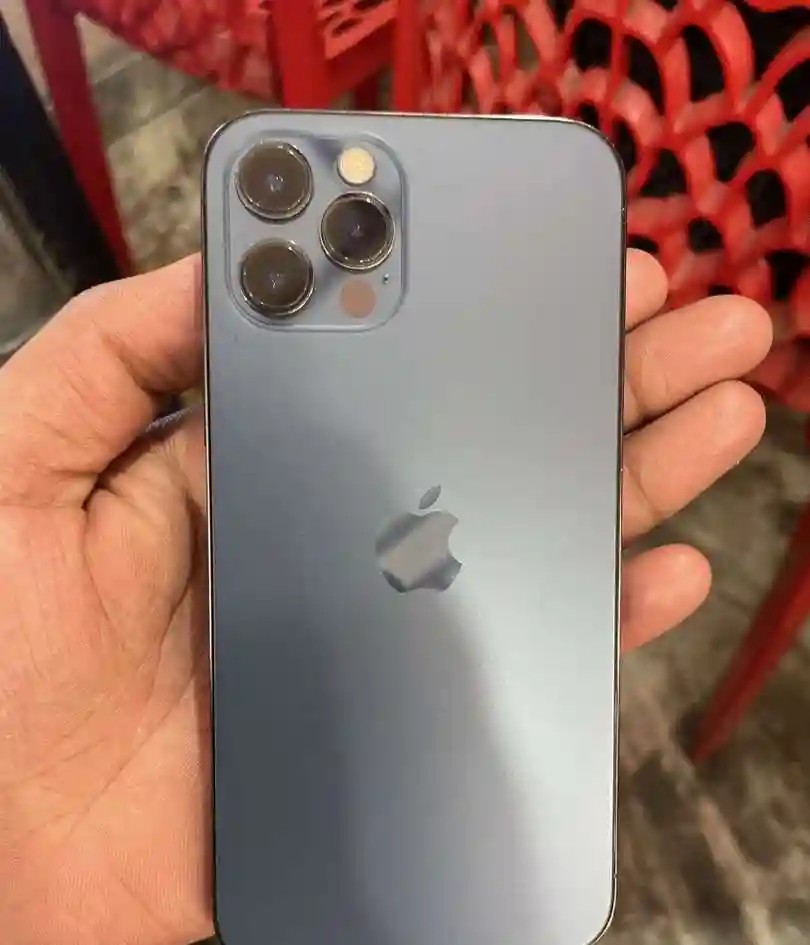 Apple iPhone 12 Pro