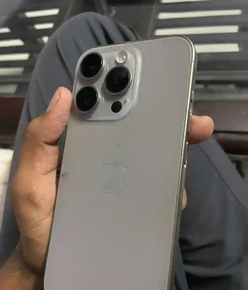 Apple iPhone 15 Pro