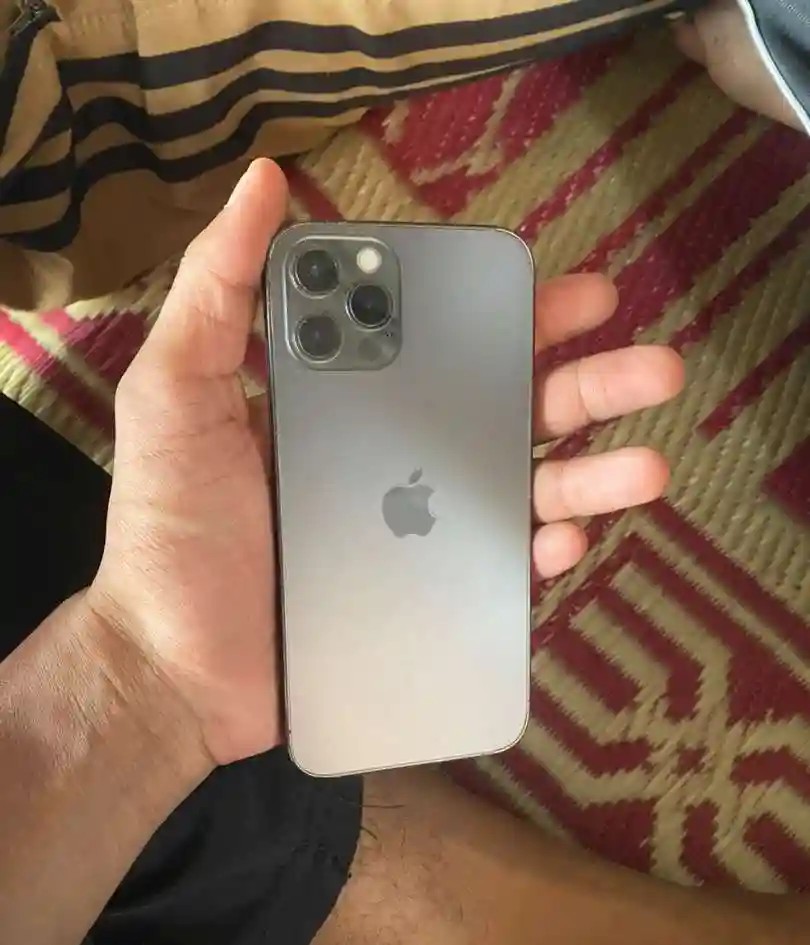 Apple iPhone 12 Pro