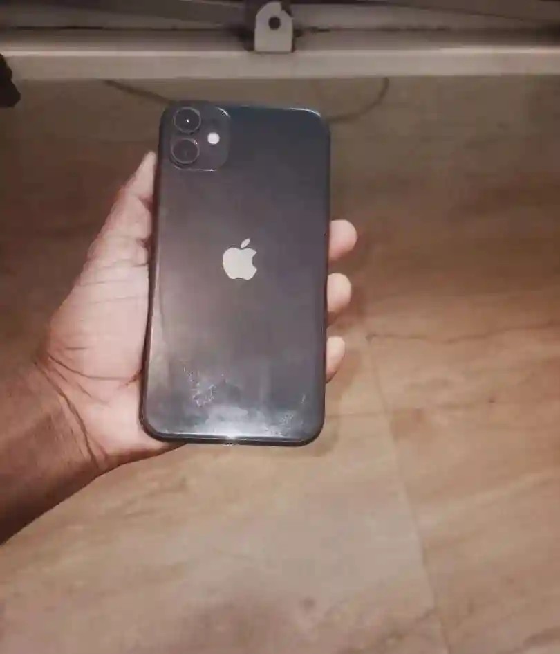 Apple iPhone 11