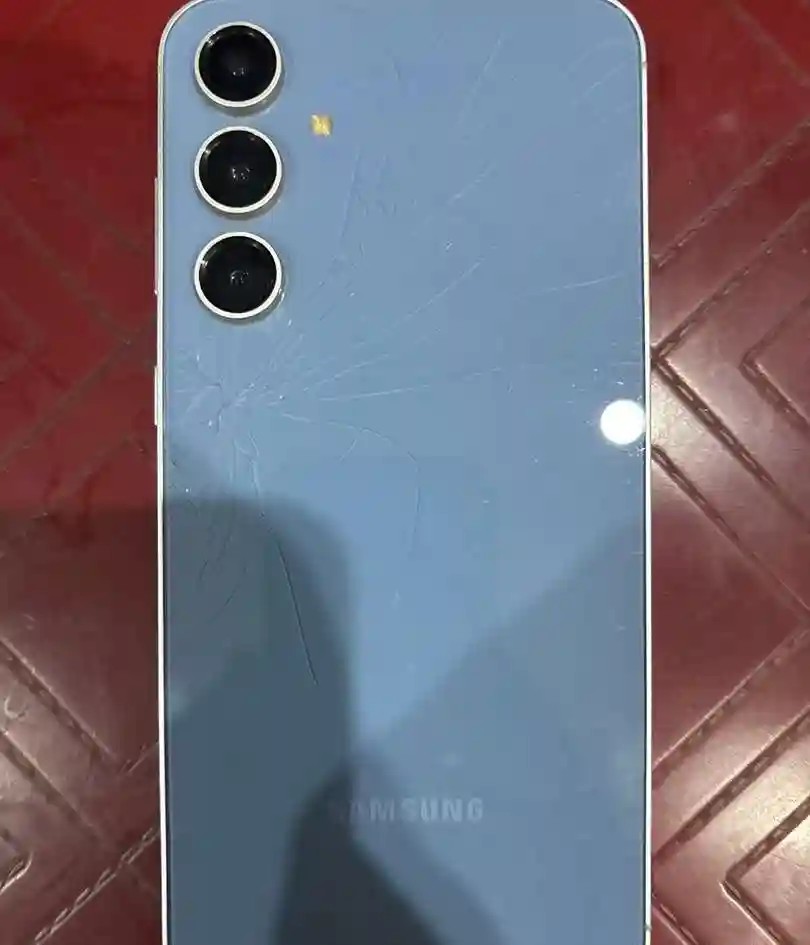 Samsung Galaxy S23 FE
