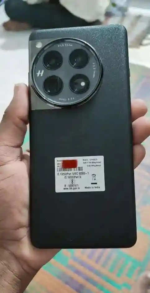 OnePlus 12