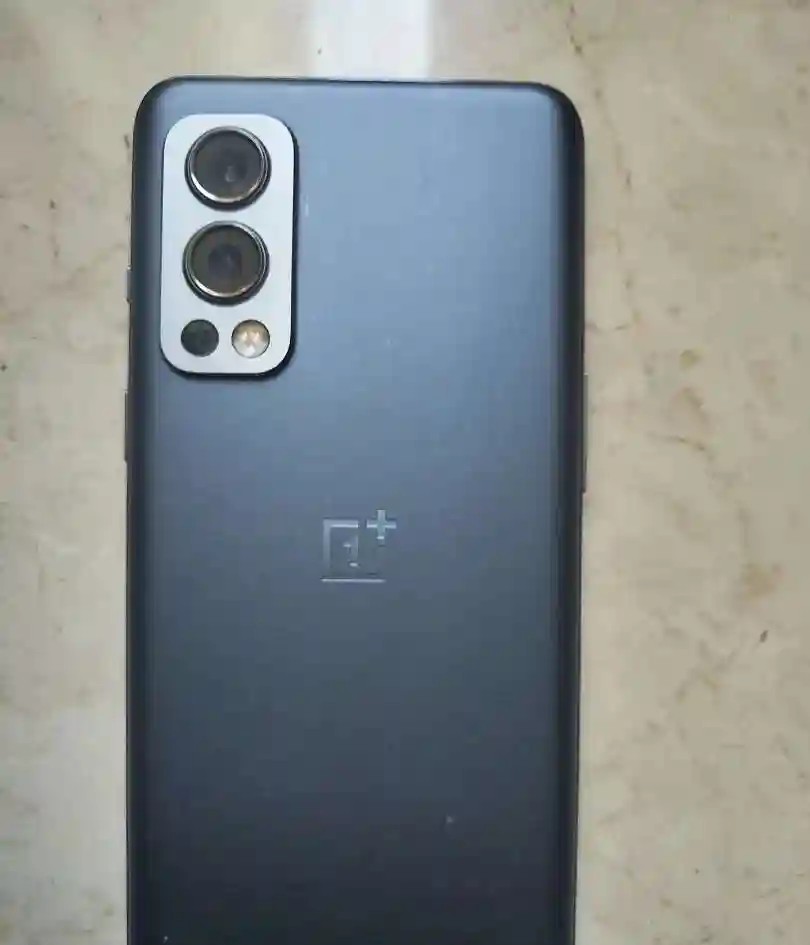 OnePlus Nord 2 5G