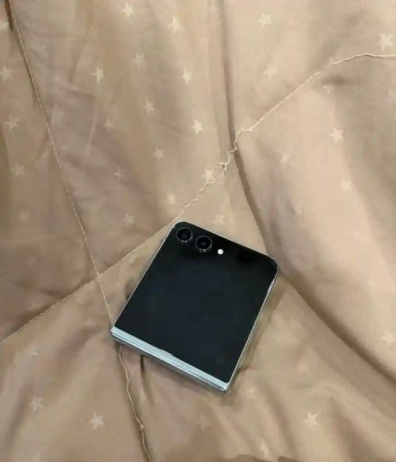 Samsung Galaxy Z Flip5