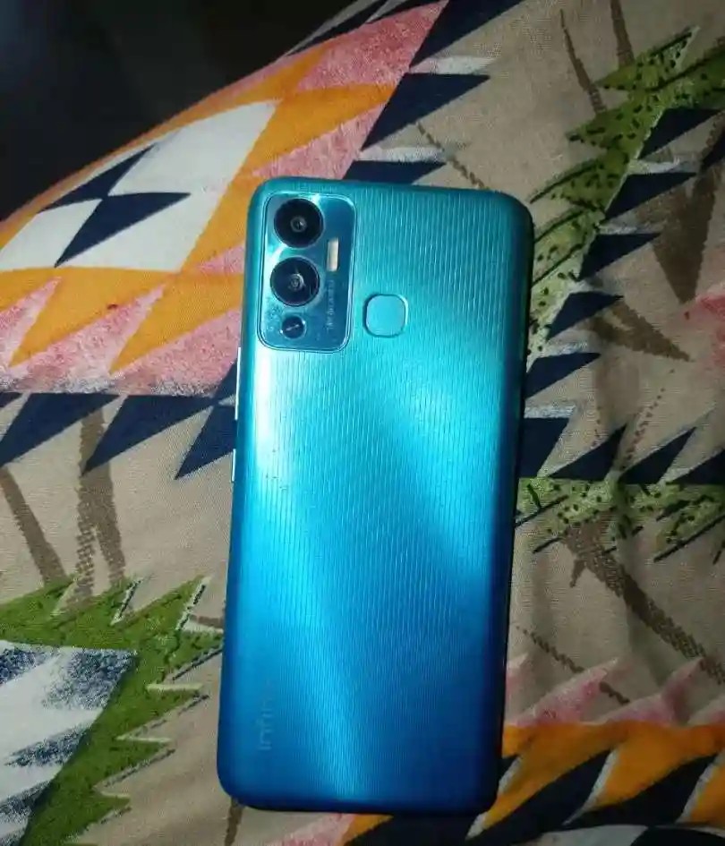 Infinix Hot 12 Play