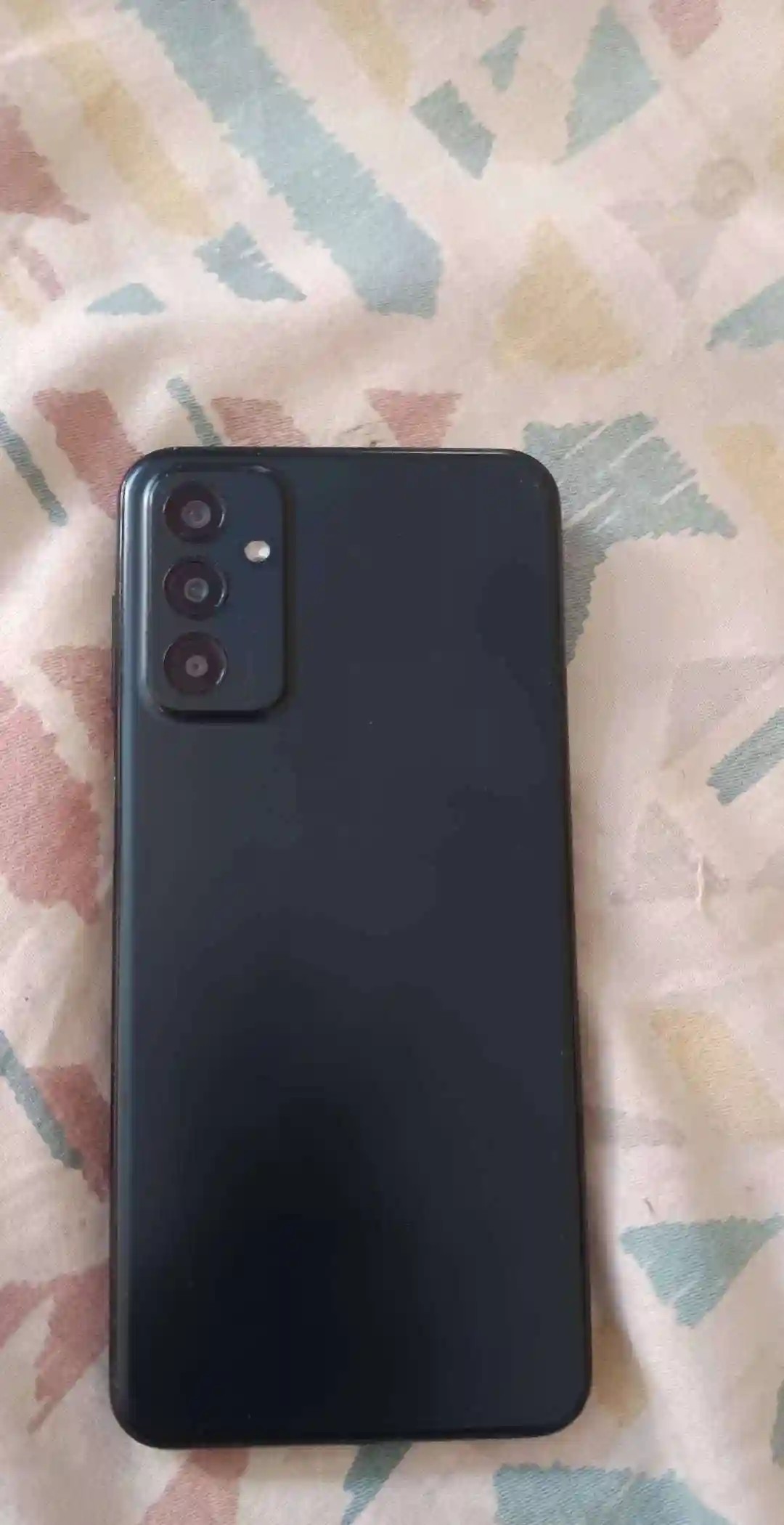 Samsung Galaxy F23
