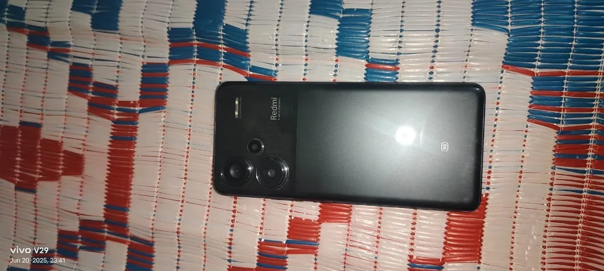 Xiaomi Redmi Note 13 Pro+