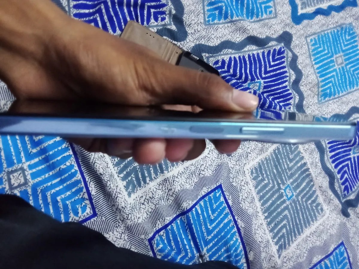 vivo Y39