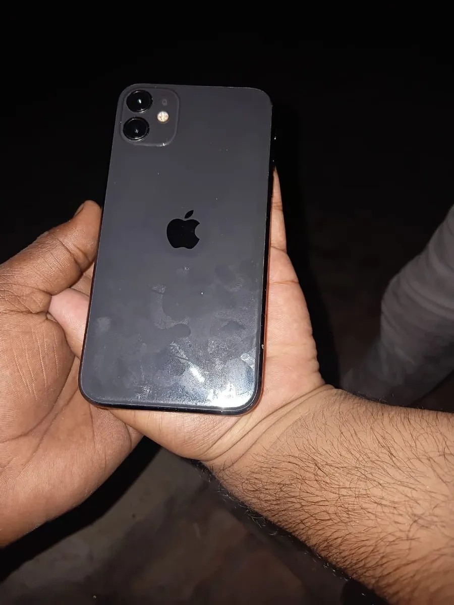 Apple iPhone 11