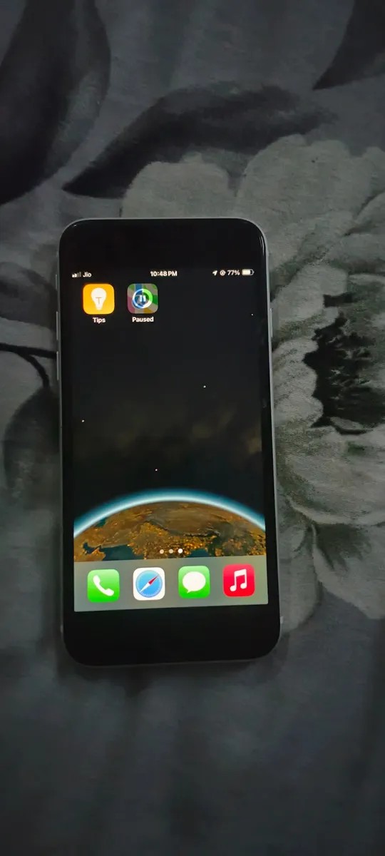 Apple iPhone SE (2020)