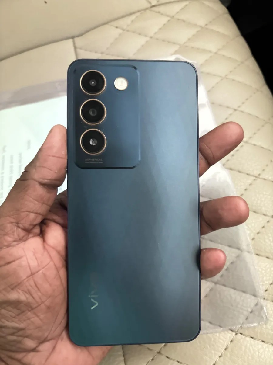 vivo Y200e