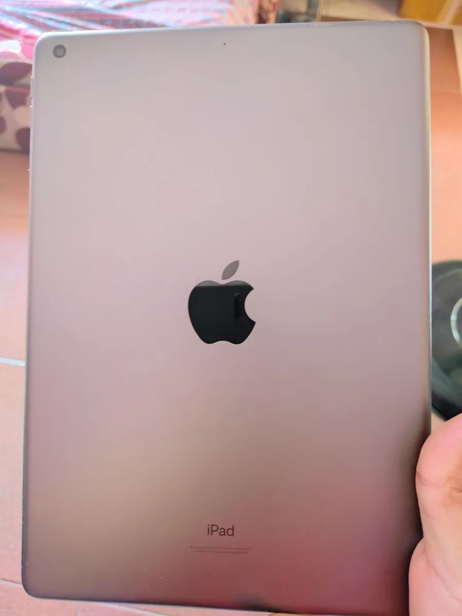 Apple iPad 10.2 (2021)