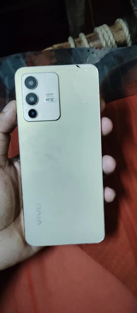vivo V23 5G
