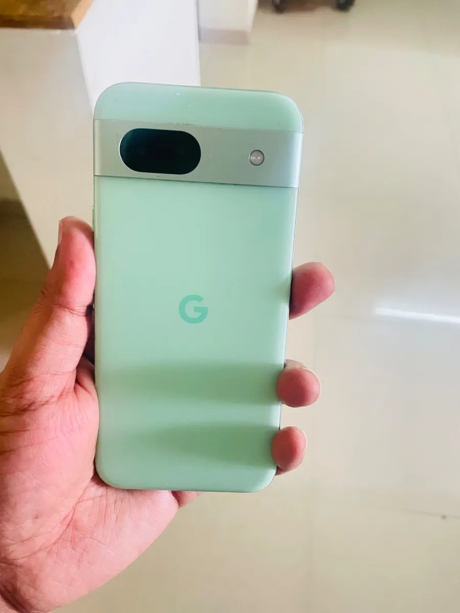 Google Pixel 8a