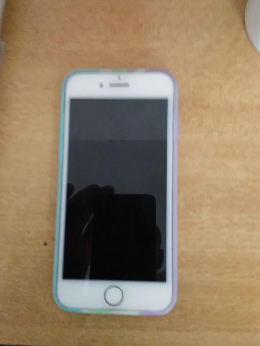 Apple iPhone 7