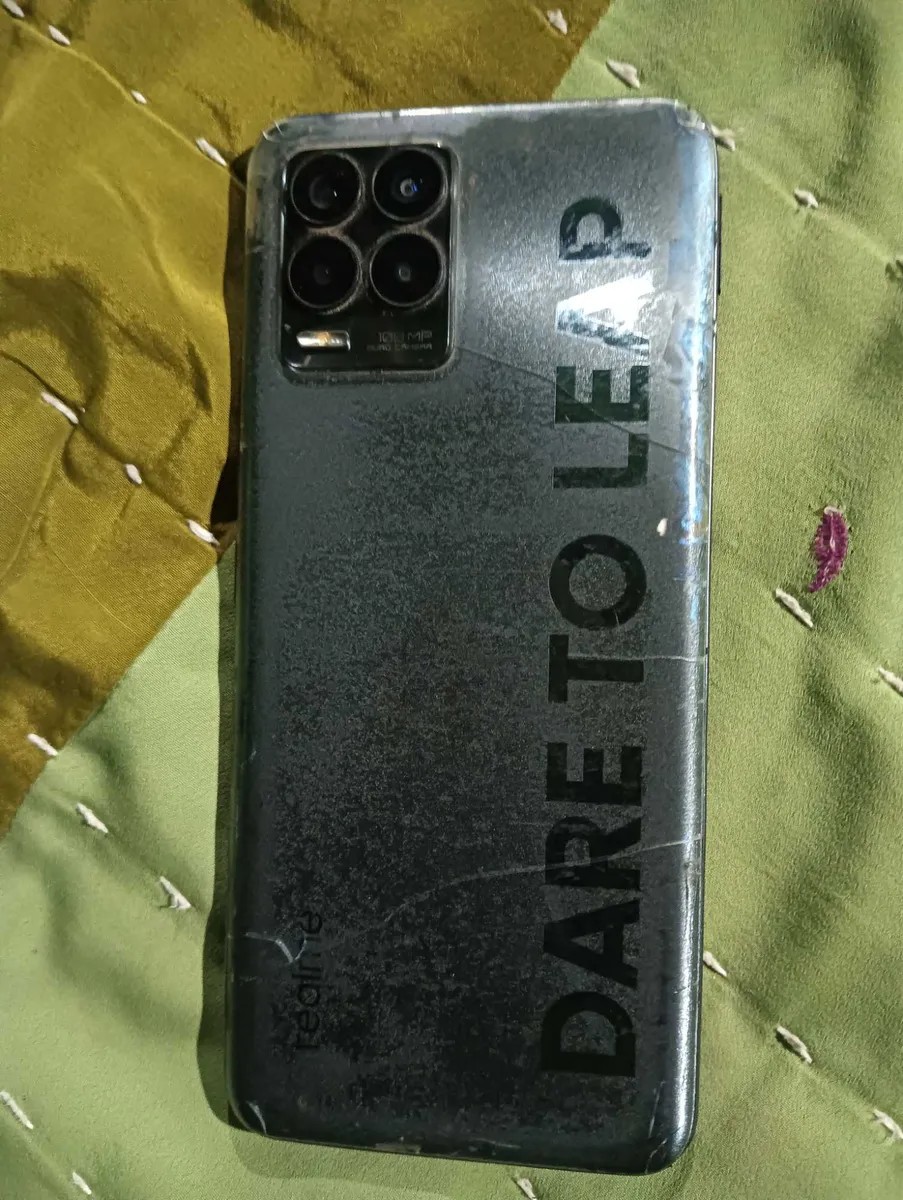 Realme 8 Pro