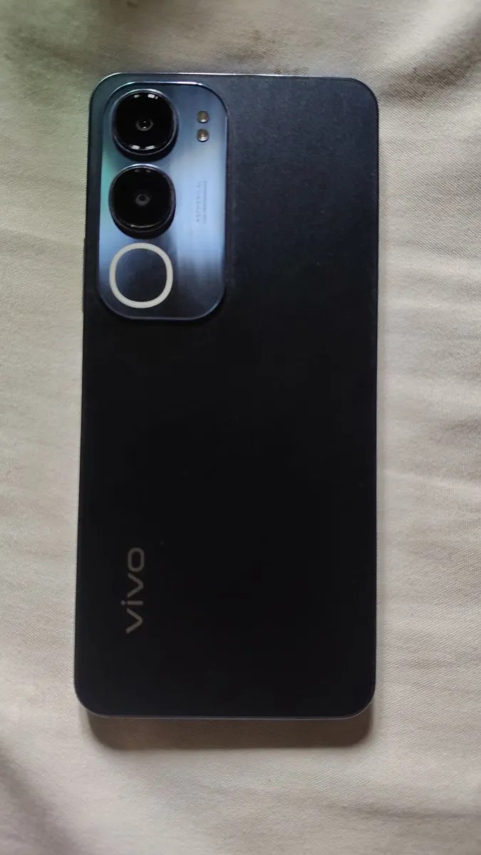 vivo Y29