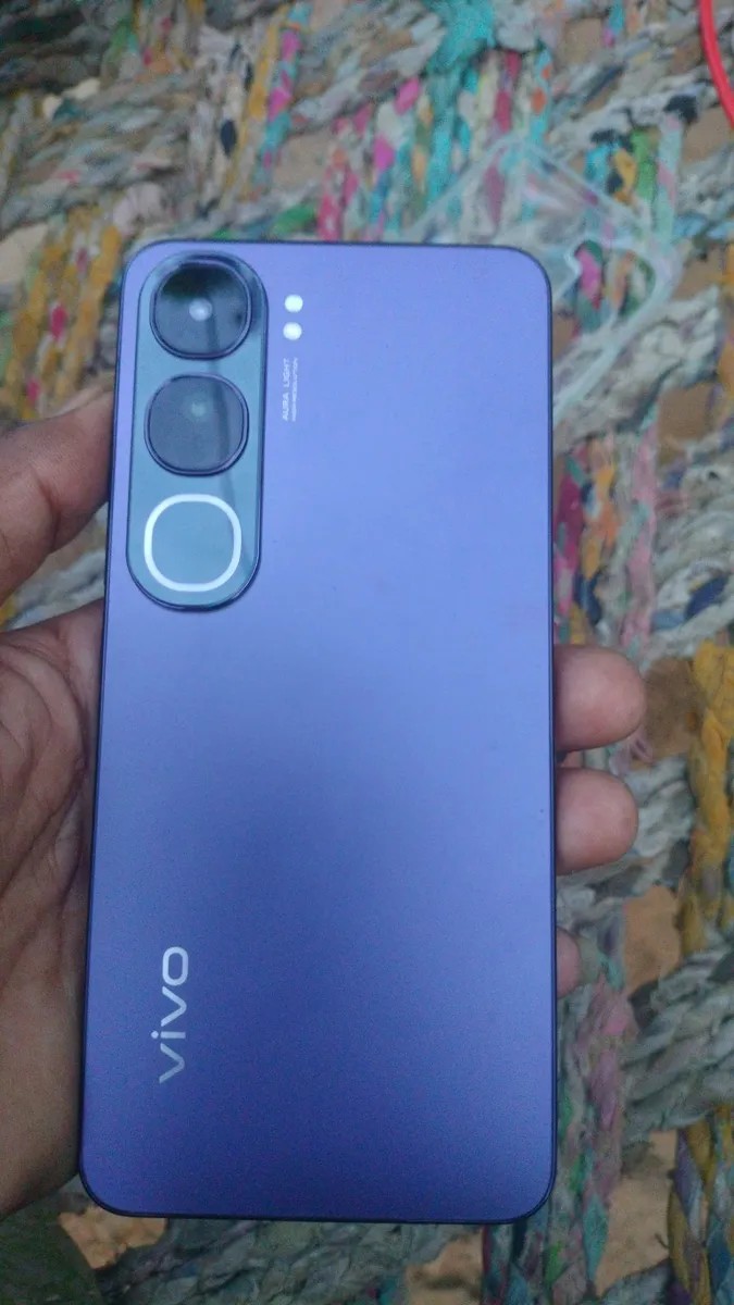vivo Y300