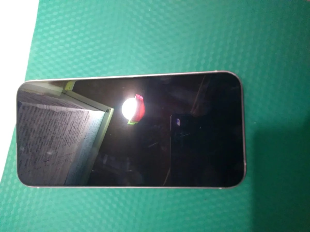 Apple iPhone 13