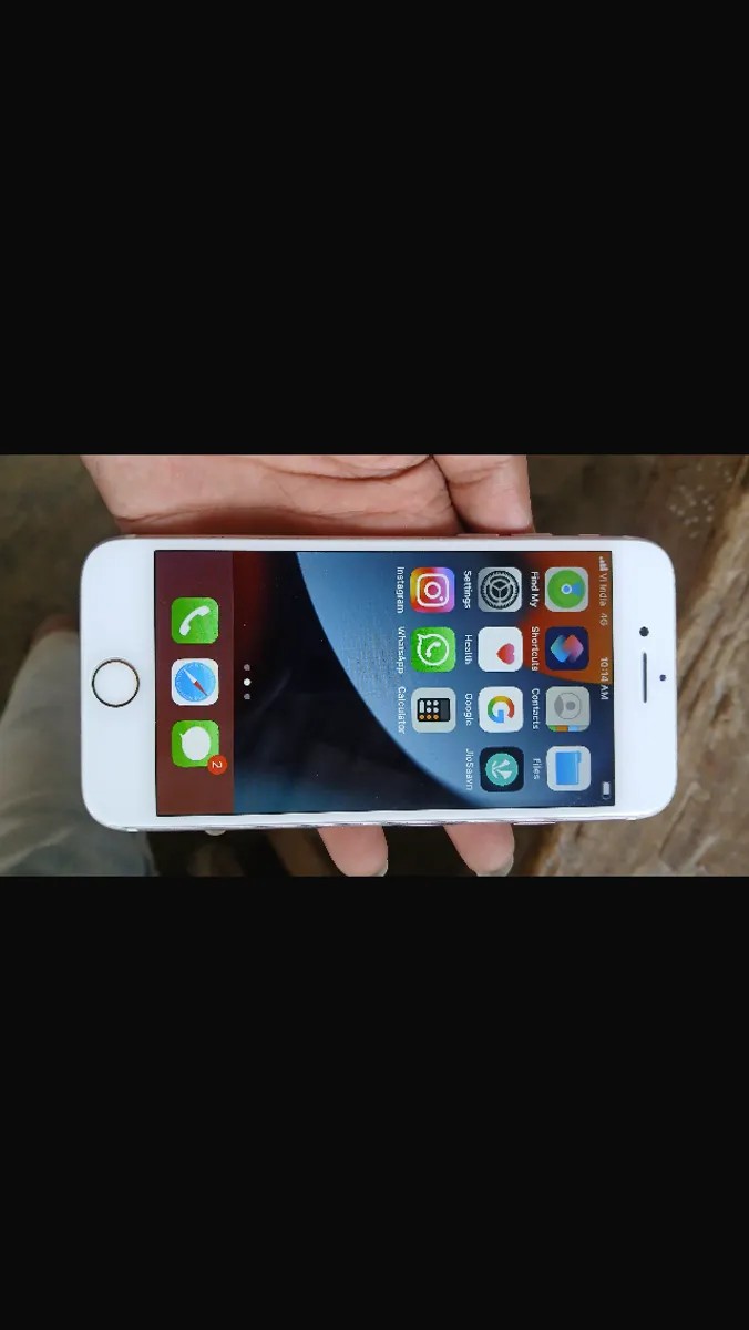 Apple iPhone 7