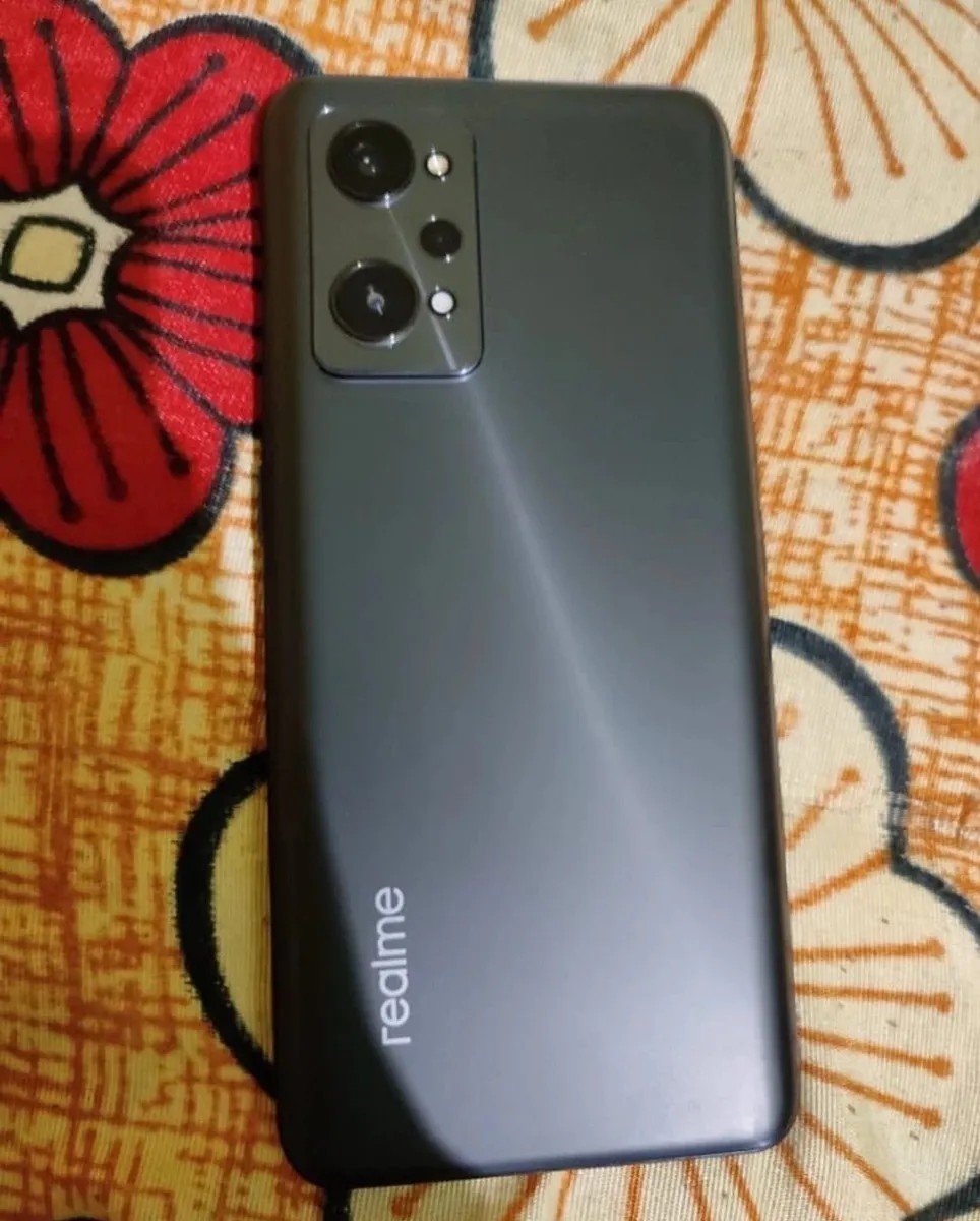 Realme GT Neo 3T
