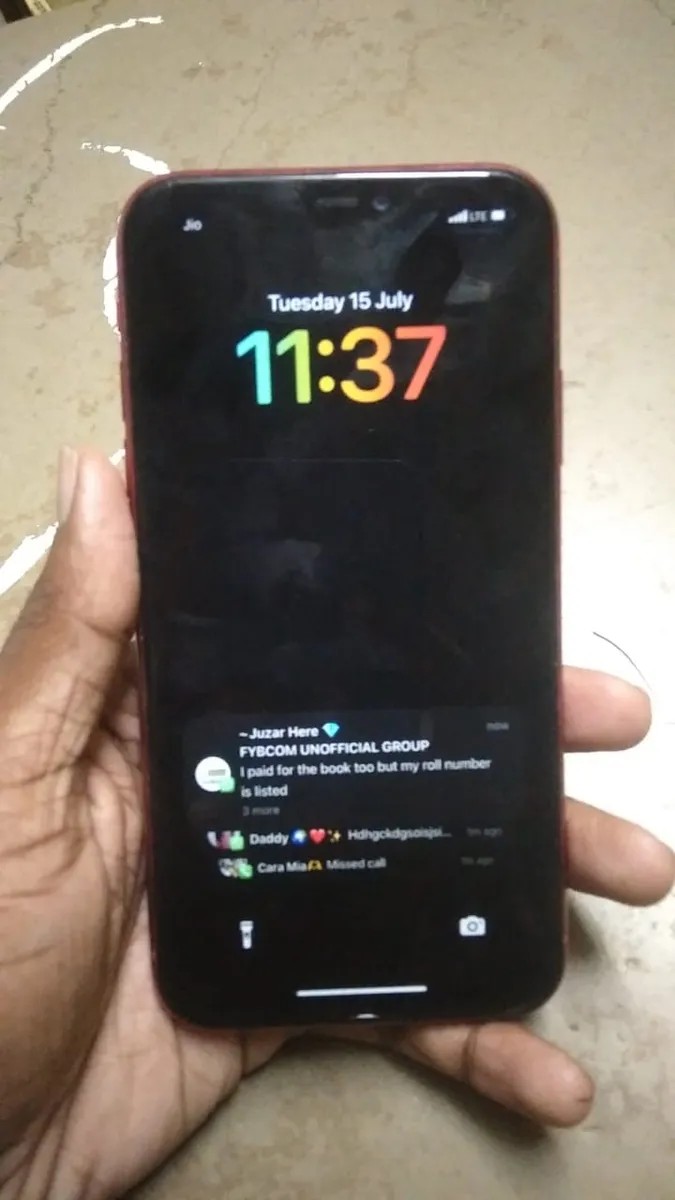 Apple iPhone 11