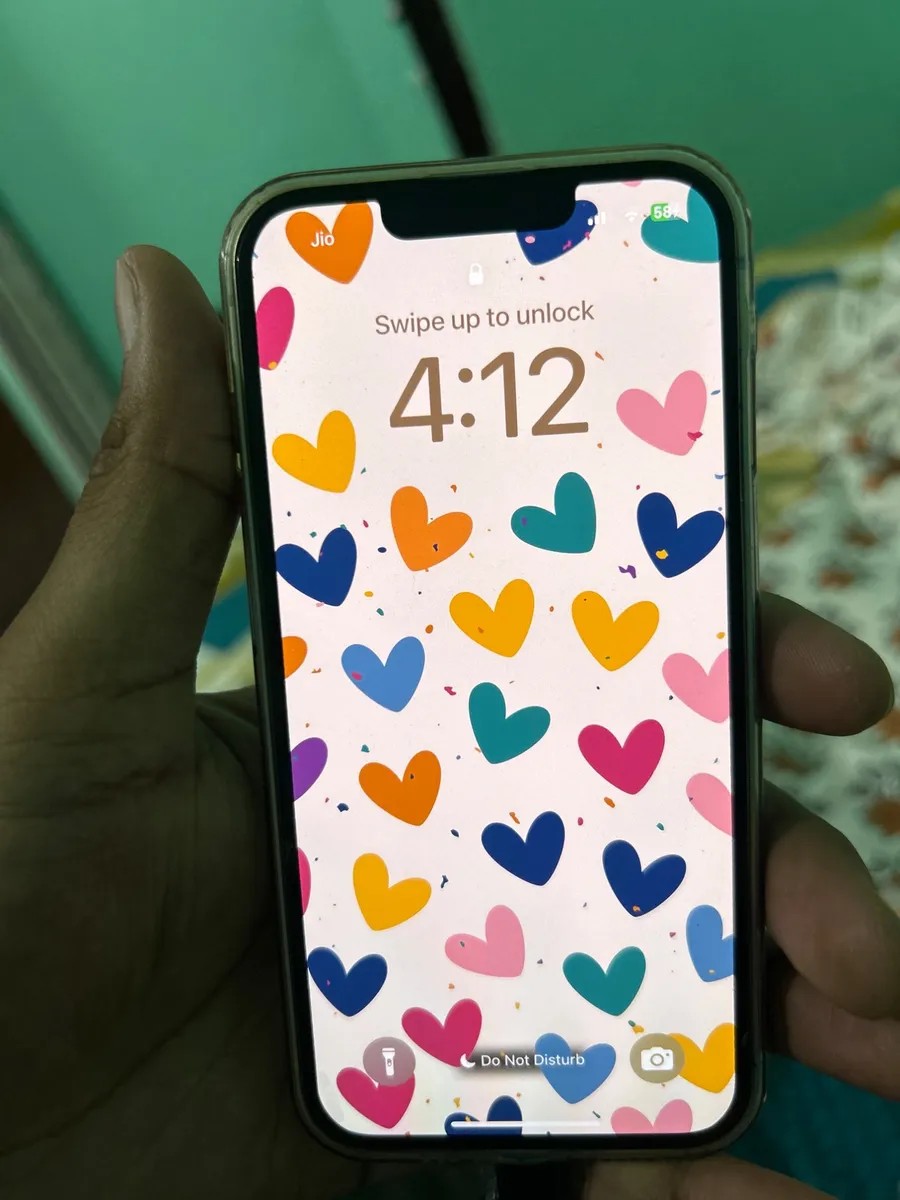 Apple iPhone 13