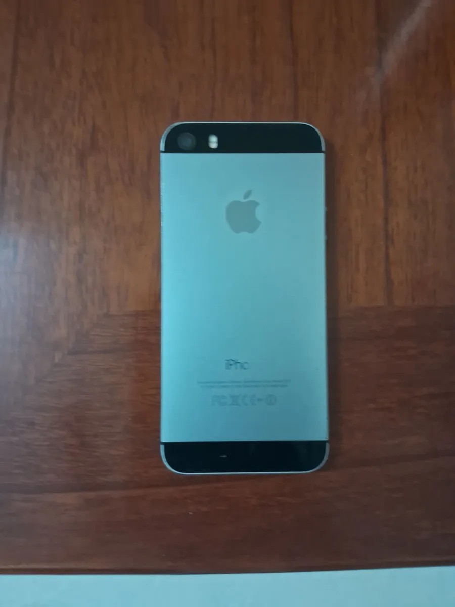 Apple iPhone 5s