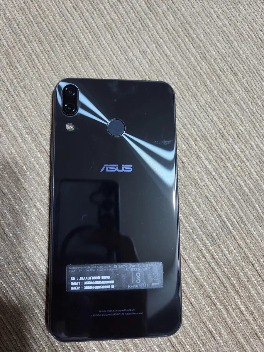 Asus Zenfone 5z ZS620KL