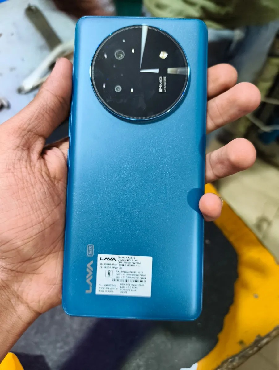 Lava Bold