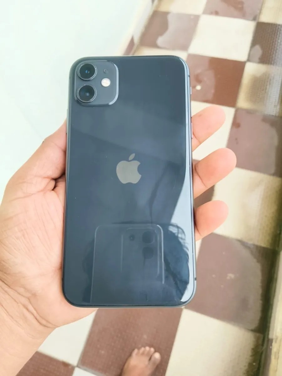 Apple iPhone 11