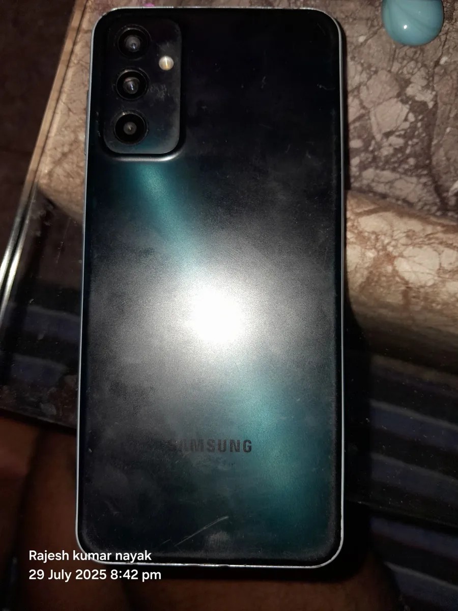 Samsung Galaxy F23