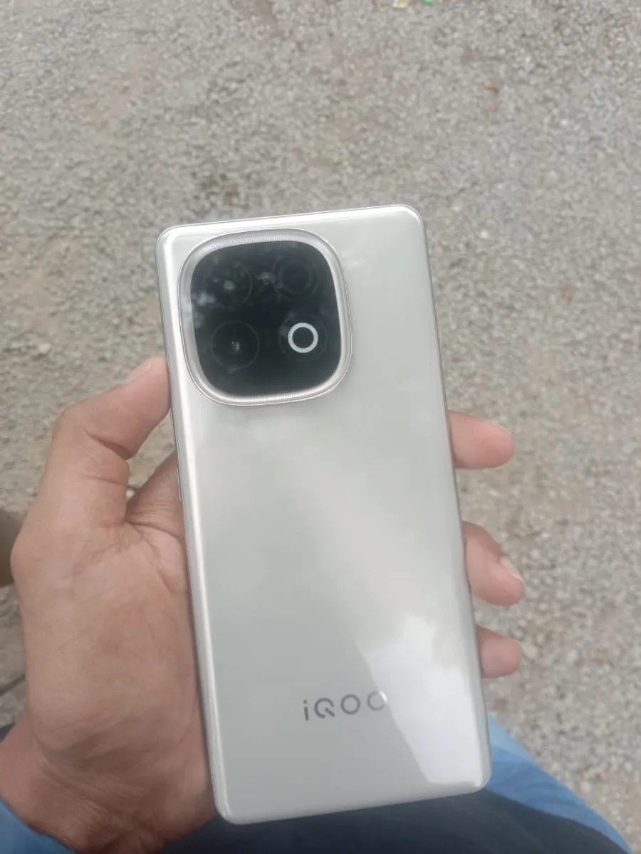 vivo iQOO Neo 10