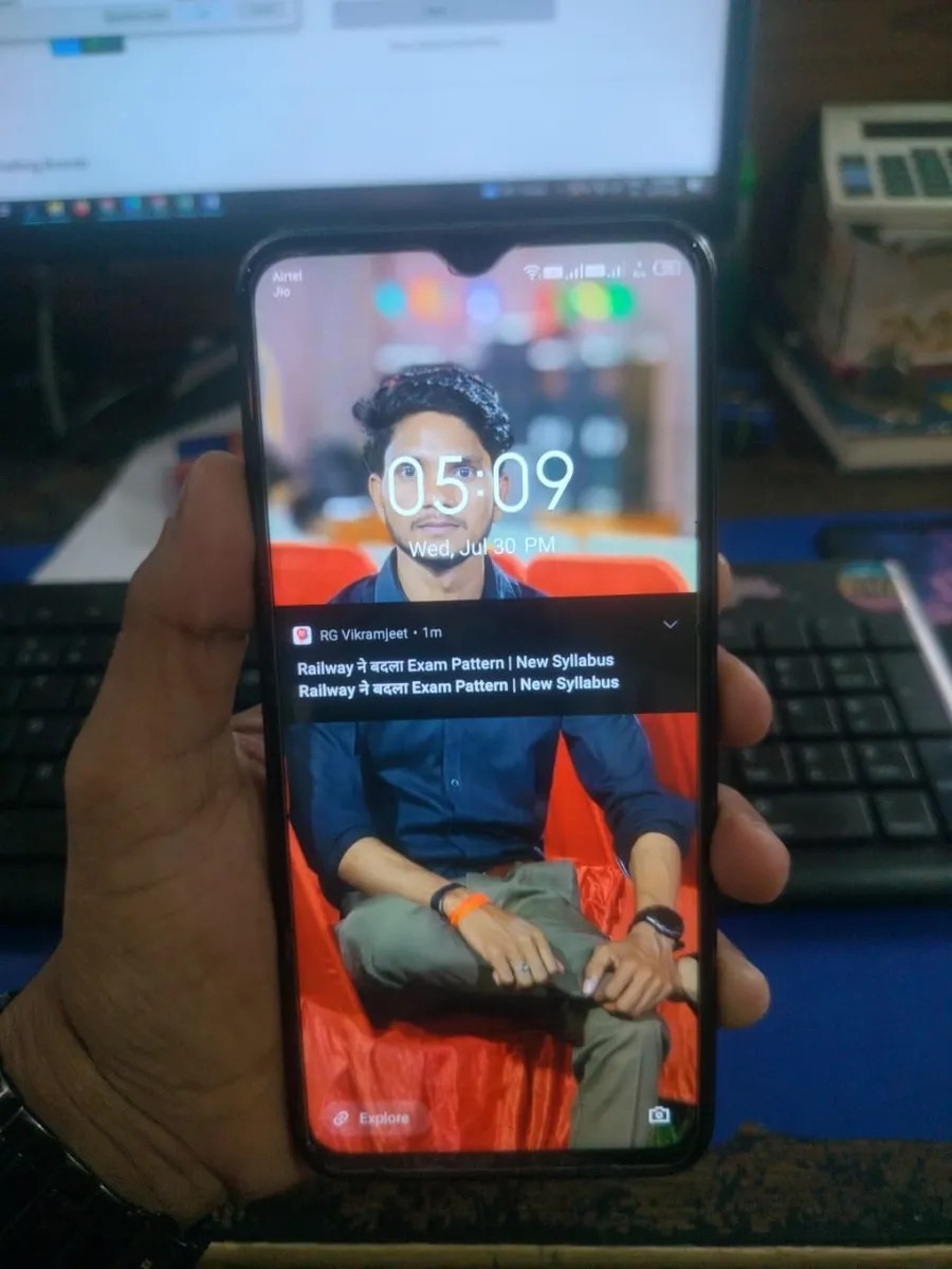 Infinix Hot 11