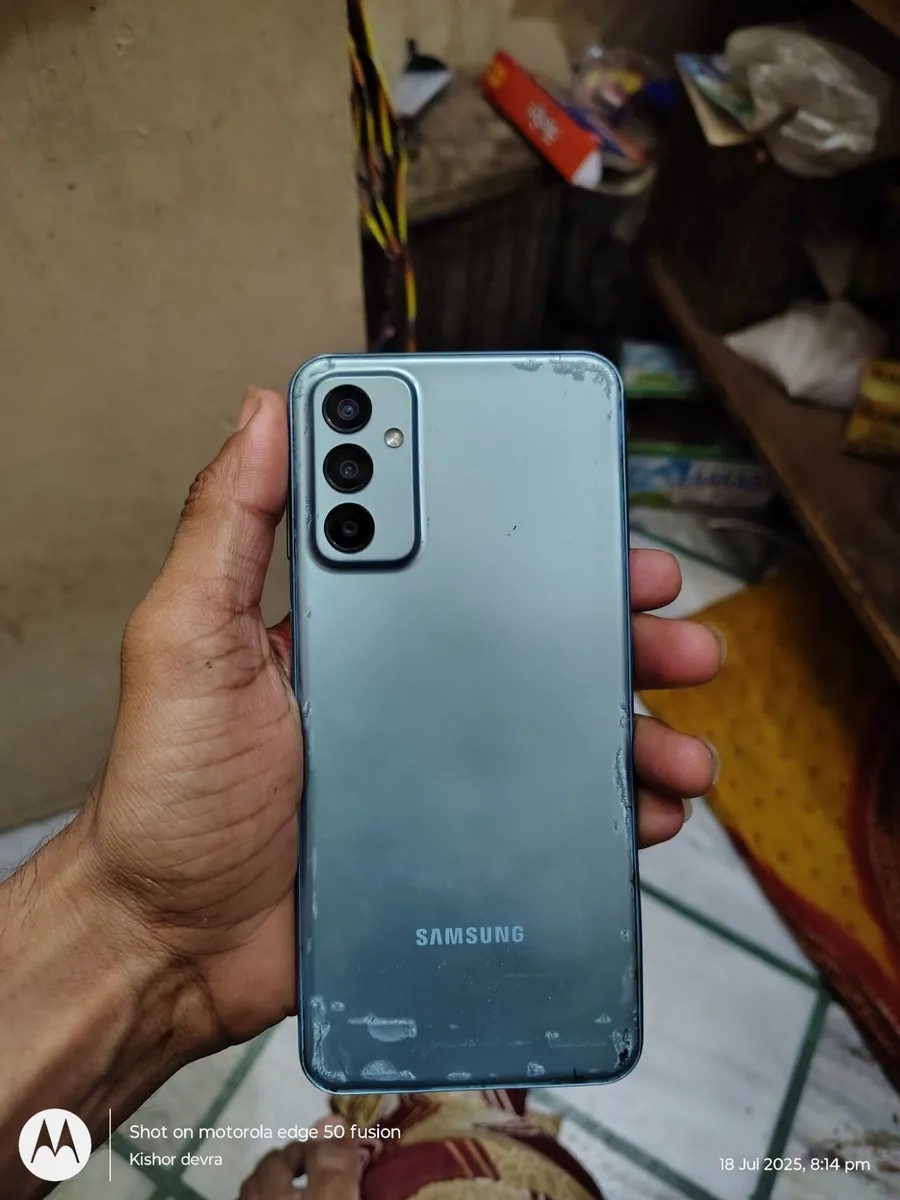 Samsung Galaxy F23