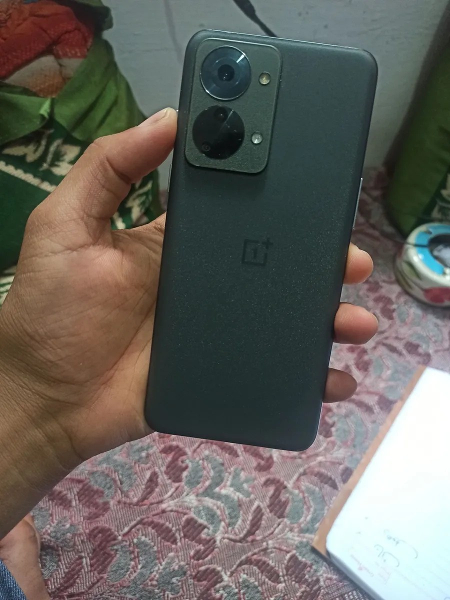OnePlus Nord 2T