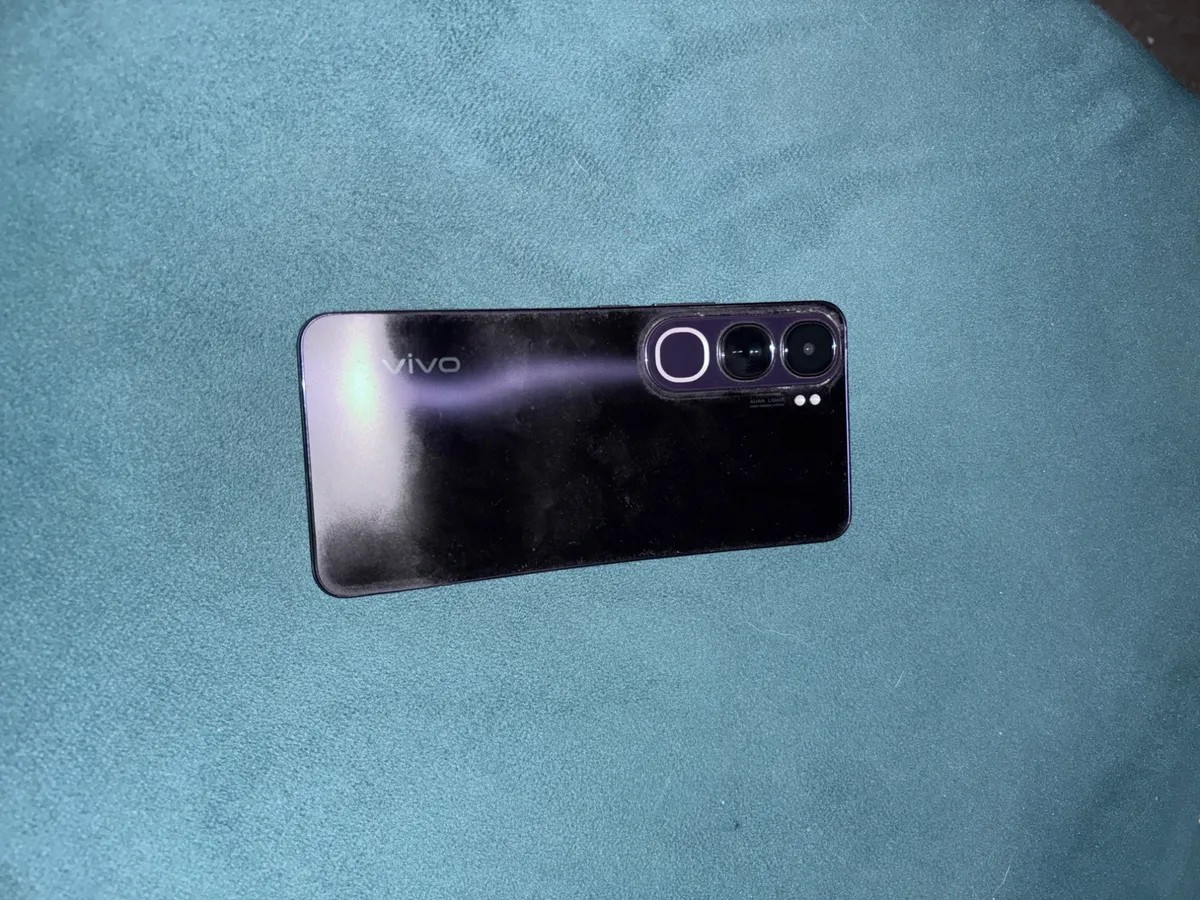 vivo V40 Lite (IDN)